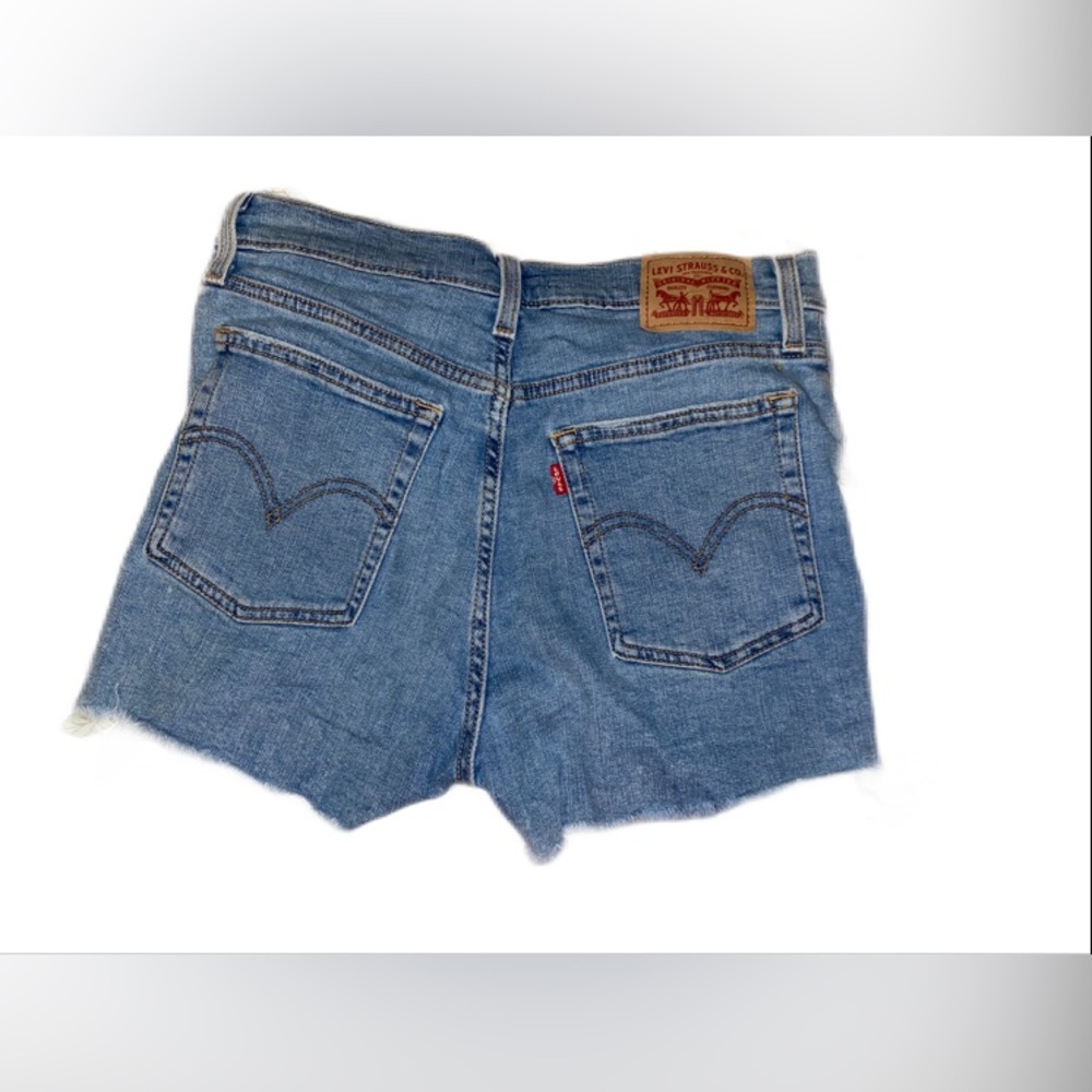 High Waisted Levi’s Denim Short